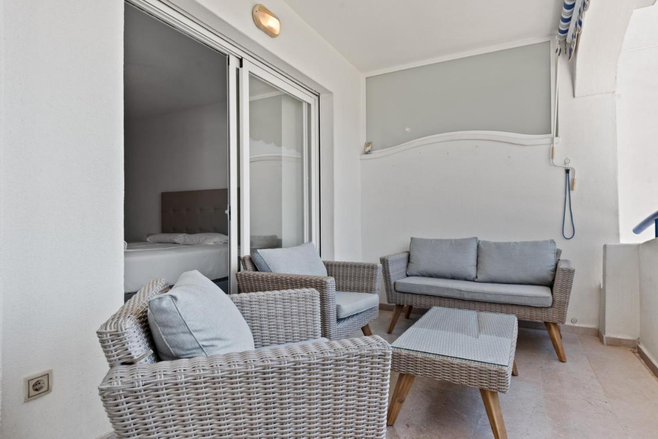 Marysol Beachclose Apartment With Pool By Costarentals - Ref 200 Benalmádena Eksteriør billede