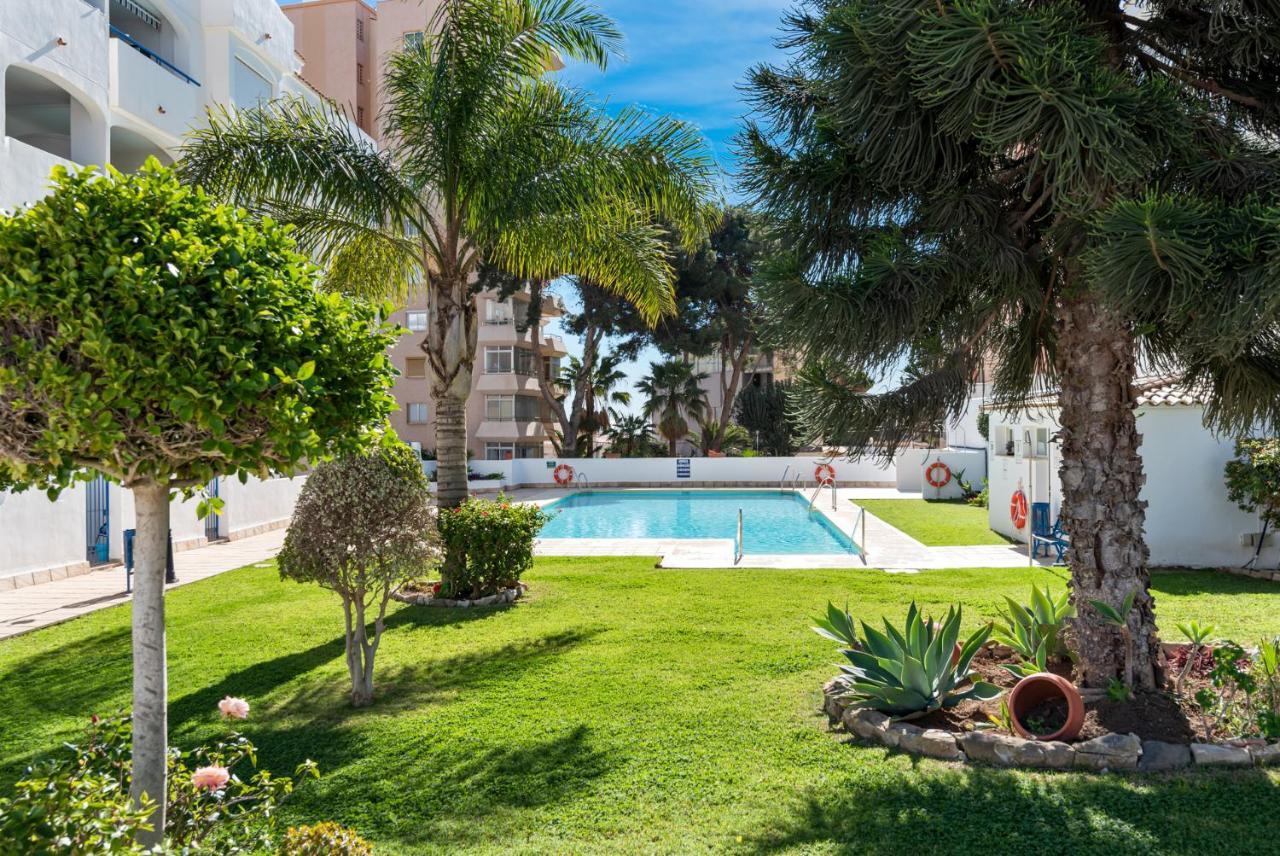 Marysol Beachclose Apartment With Pool By Costarentals - Ref 200 Benalmádena Eksteriør billede