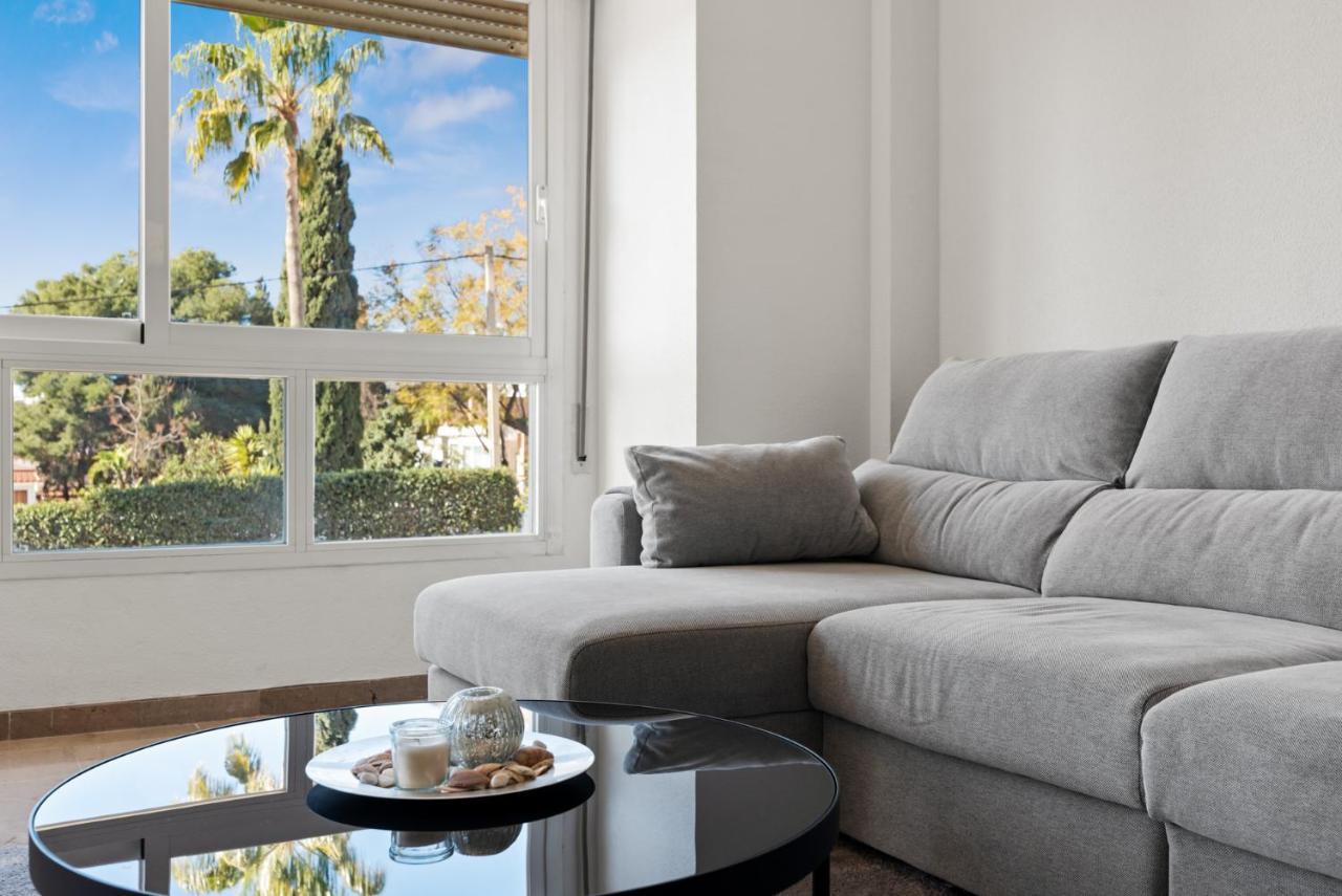 Marysol Beachclose Apartment With Pool By Costarentals - Ref 200 Benalmádena Eksteriør billede