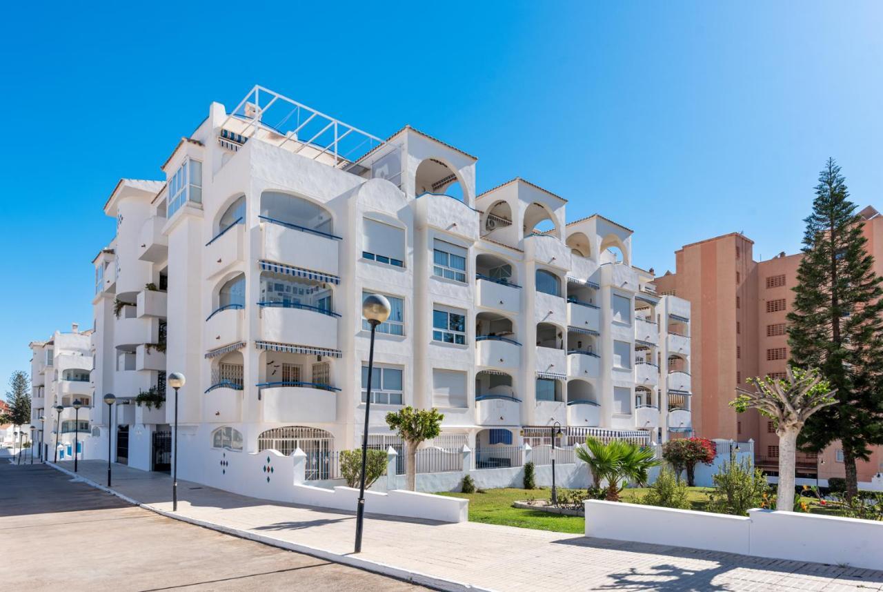 Marysol Beachclose Apartment With Pool By Costarentals - Ref 200 Benalmádena Eksteriør billede